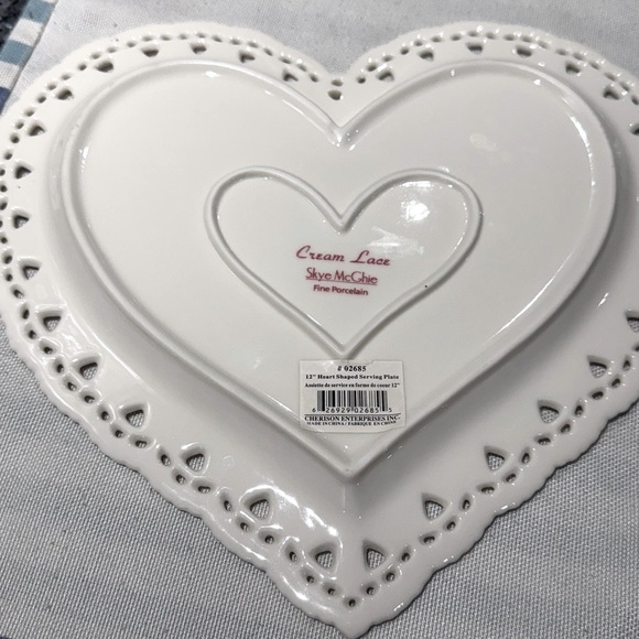 ✨ Vintage Skye McGhie Heart-Shaped Lace Serving Plate – Cottage-Chic Romance! ✨ - Picture 14 of 16